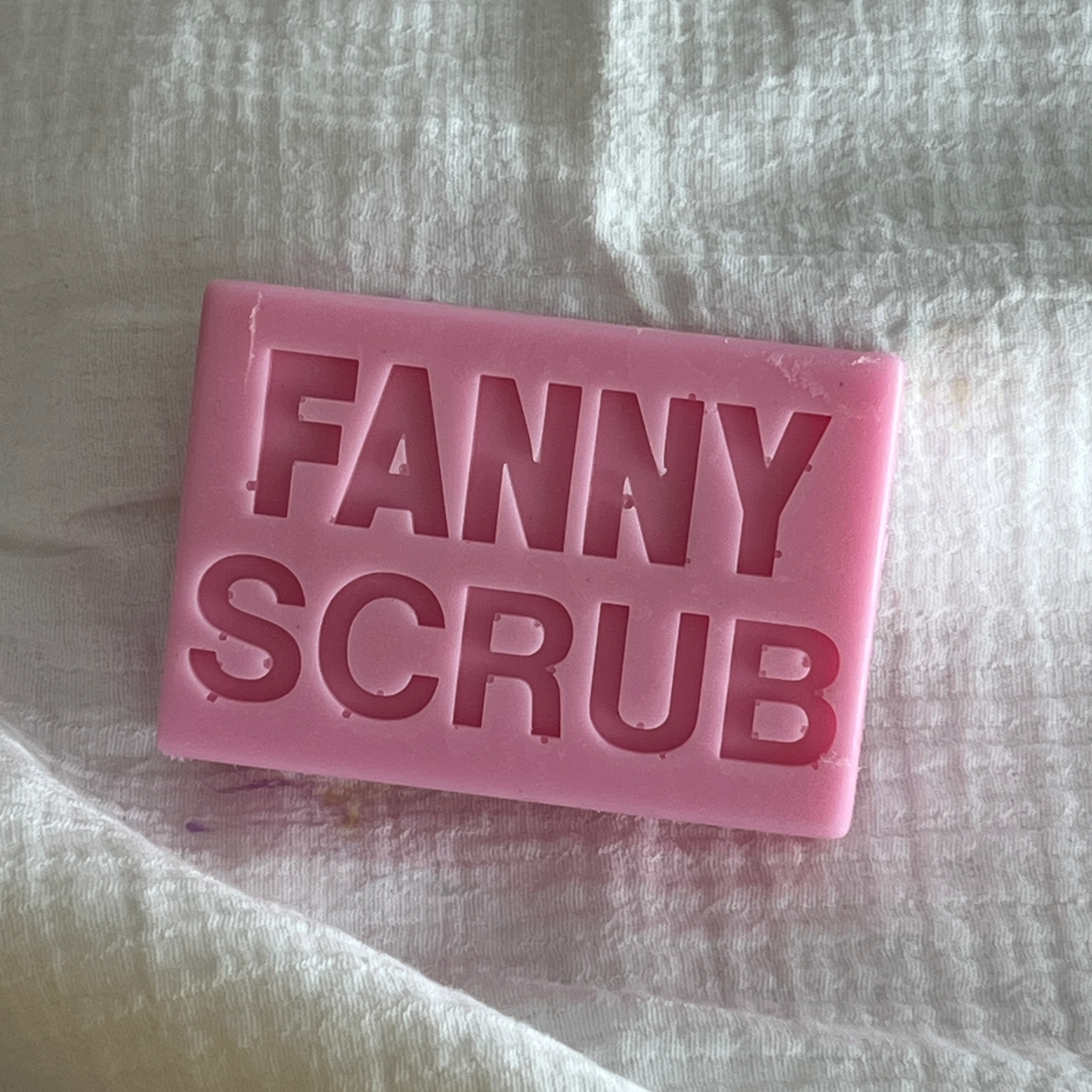 FANNY SCRUB